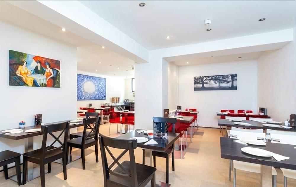 Avni Kensington Londra
