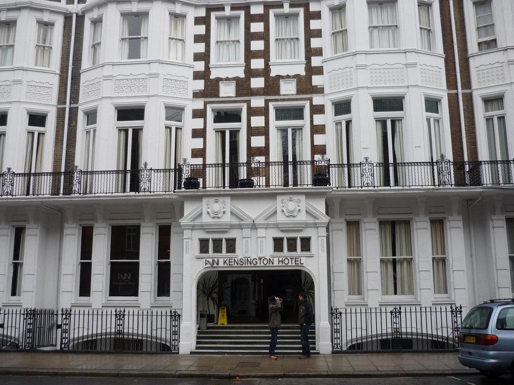 Avni Kensington 3* Londra